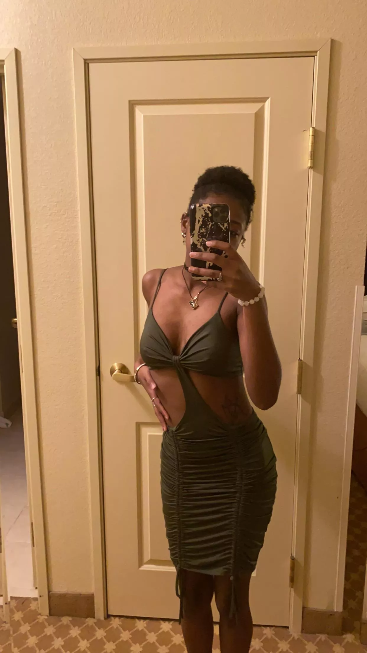 Does green look good on me?  posted by LostRabbitGod