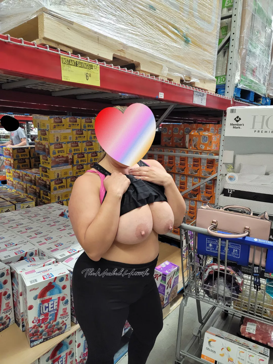 Doing what I do best  posted by themaskedhotwife