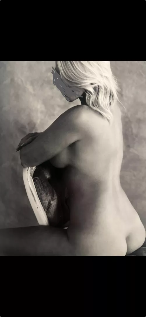 Here is another pic from my shoot! Let’s enjoy it together. DM me by WarComplete5382