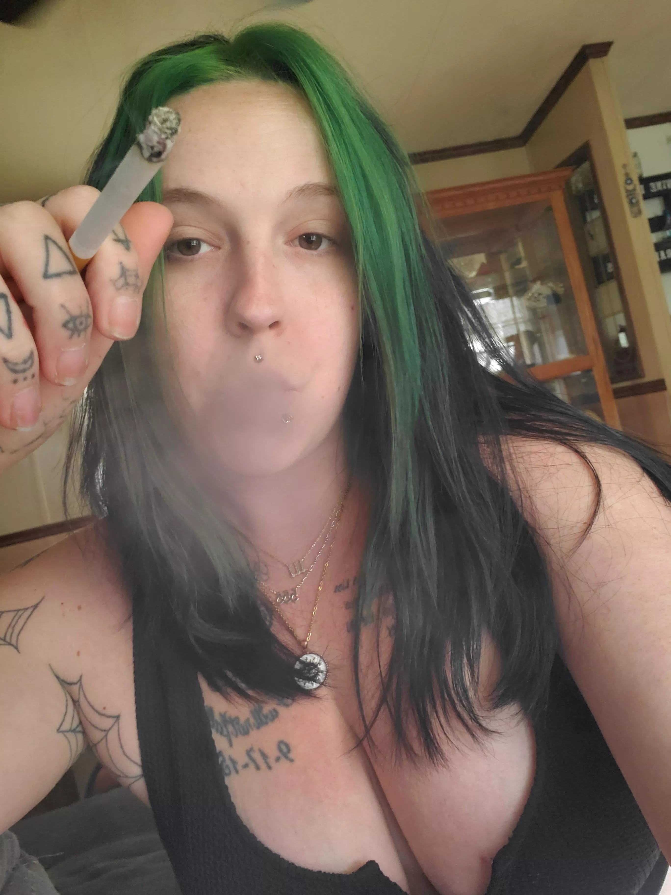 How do we like the new hair  posted by Lunaa_Jay