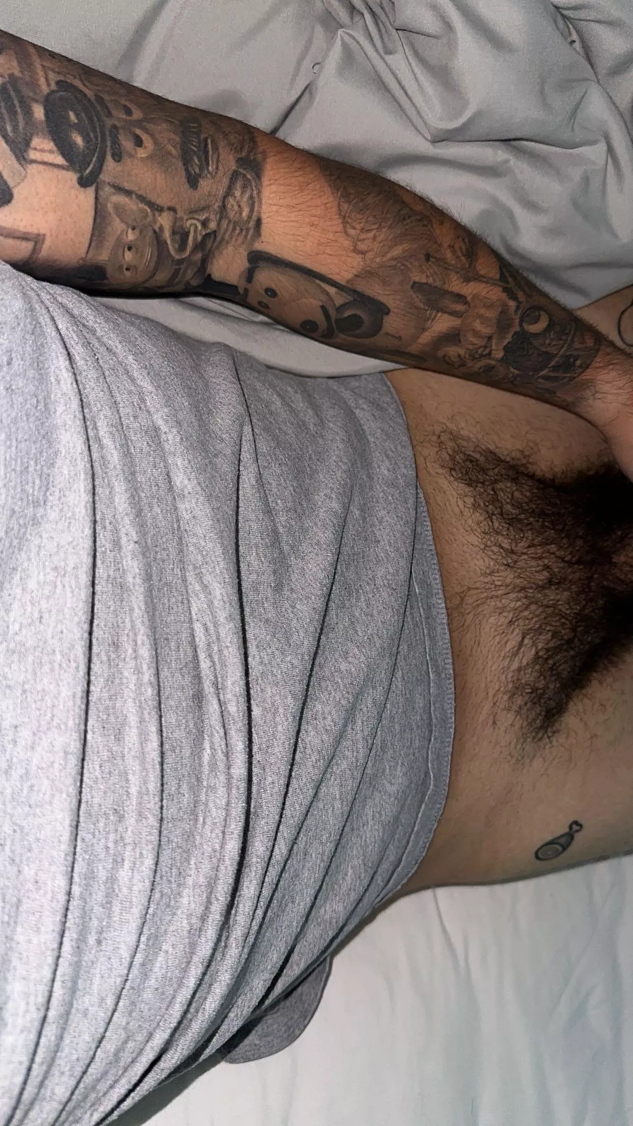 How’re we feeling with the pubes? Ready to go yet? posted by emessy87
