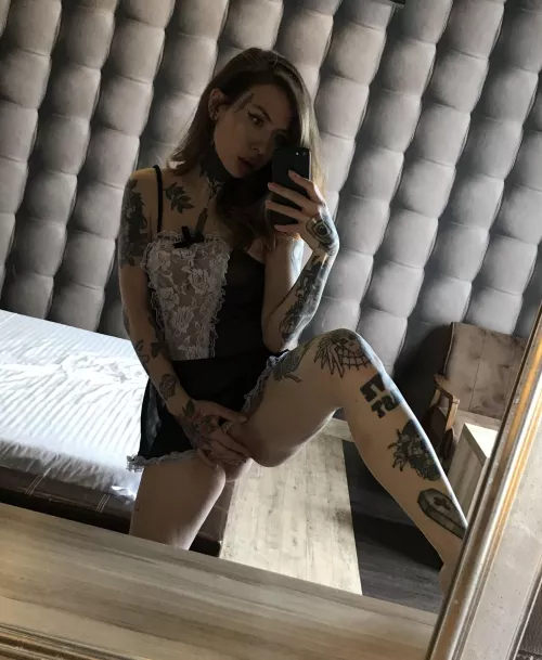 I hope you gonna like me and my perfect body! by Similar_Chest_9297