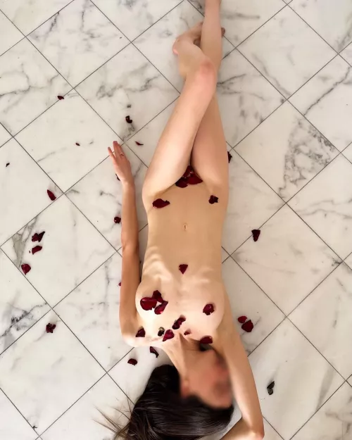 I’m skinny but you should like it  by Lumiele