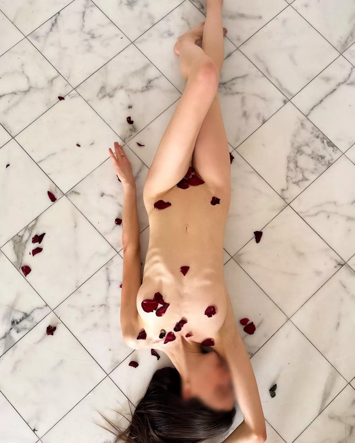 I’m skinny but you should like it  posted by Lumiele