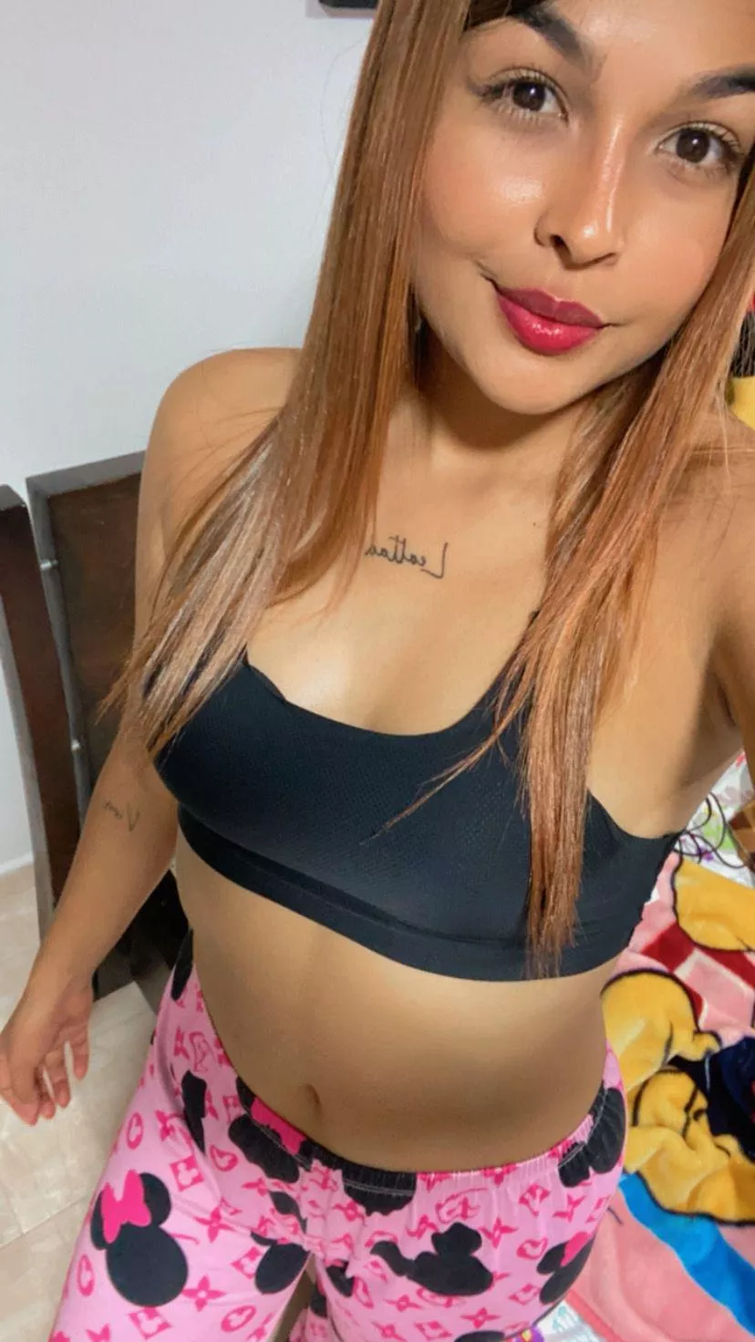 latina spic craves White Men's attention! posted by lexxynatpup