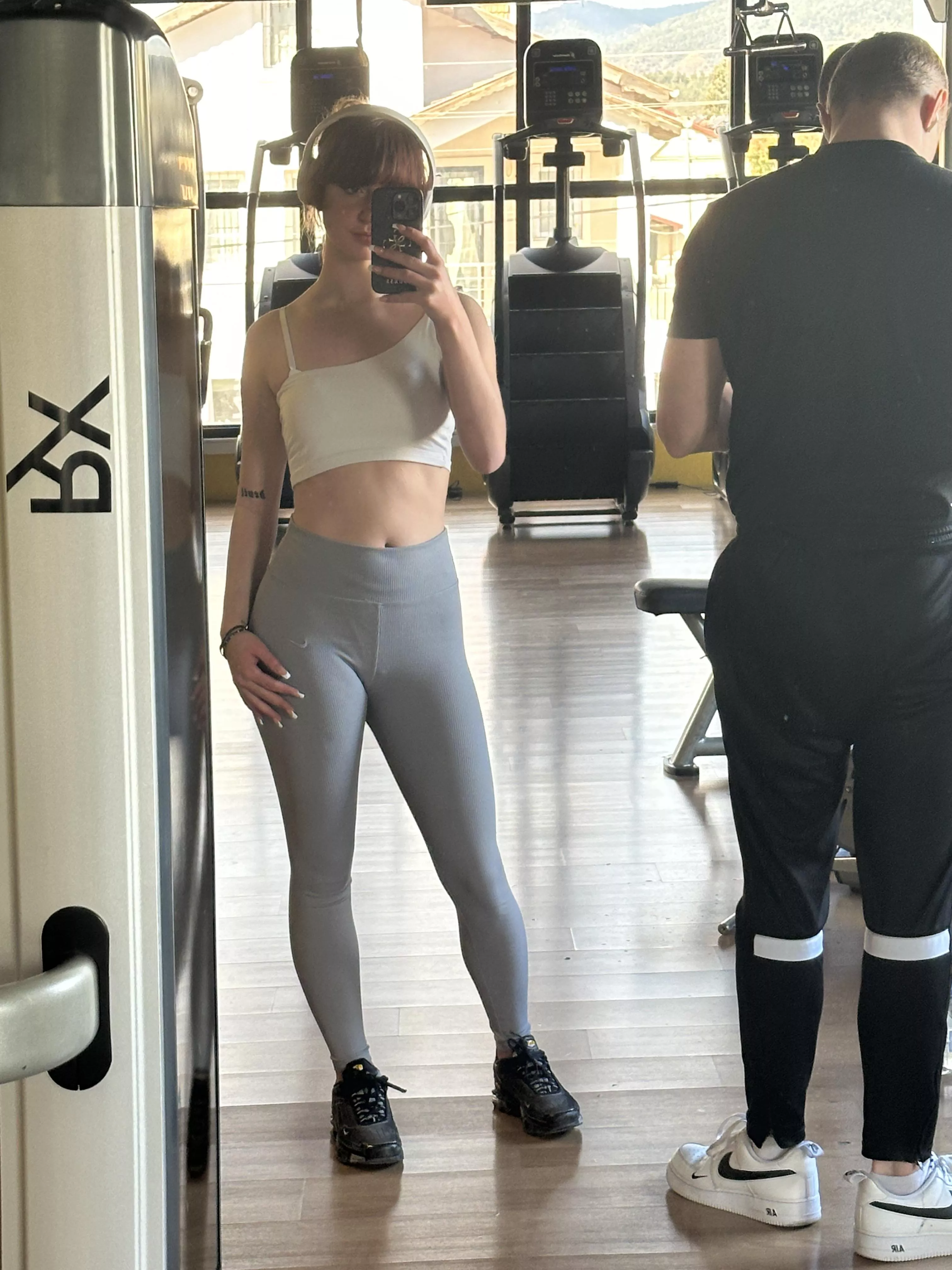 lets train legs together [f] posted by j1george