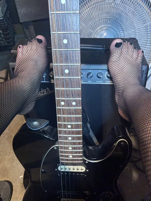 Lil Feet  by BoyGirl76