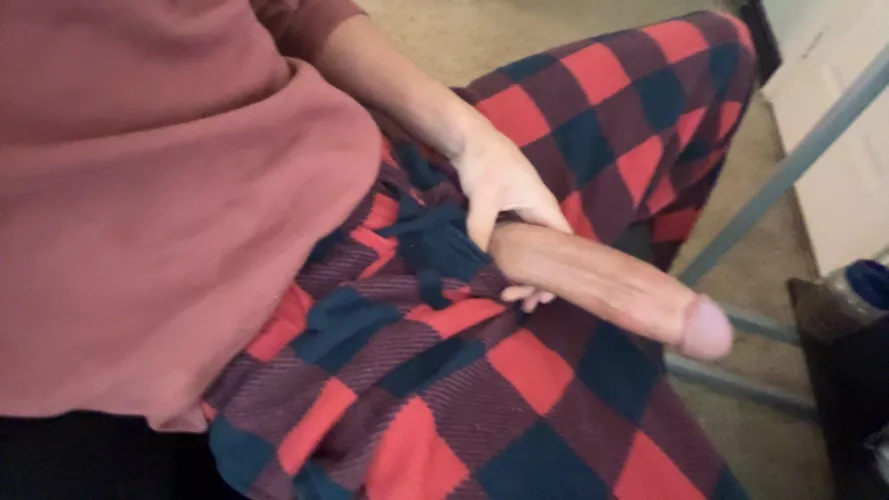 lol these pajamas don’t hold anything in place by todosboyfinder2