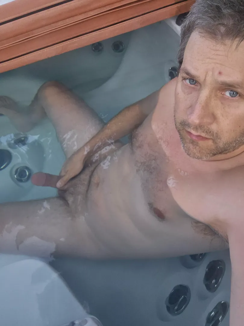 Making a porno in the hot tub, lol jk just me JOing posted by anondymous69
