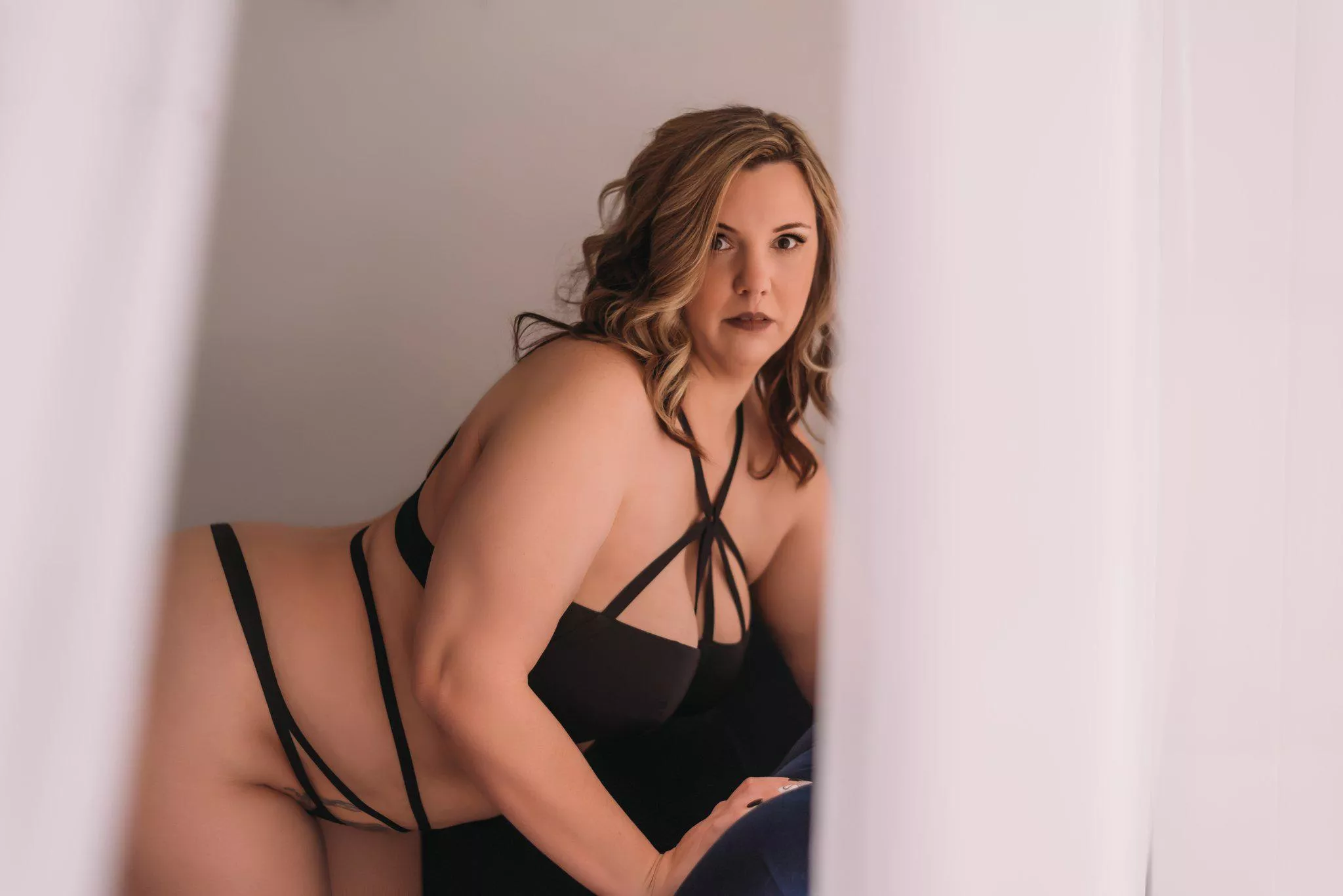 My curvy body needs to be appreciated too posted by LassieCanon