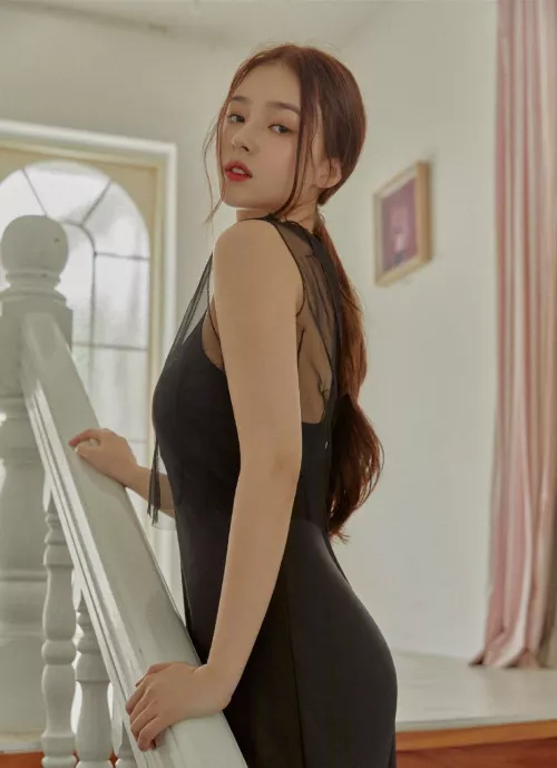 Nancy Momoland by clanlord