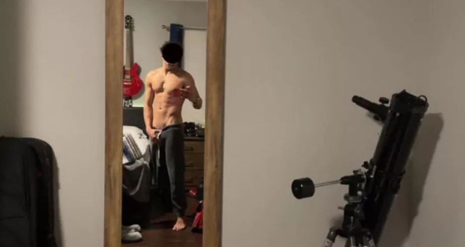 One of my favorite photos, what do you think? ;) by Psychological_Web212