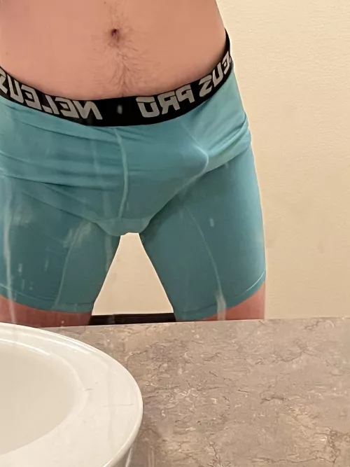 Poking out by sanchezcarlred