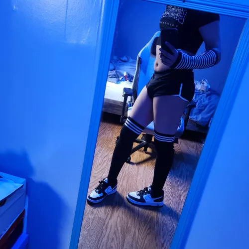 Sick shoes:3 by Obvious_Estate5590