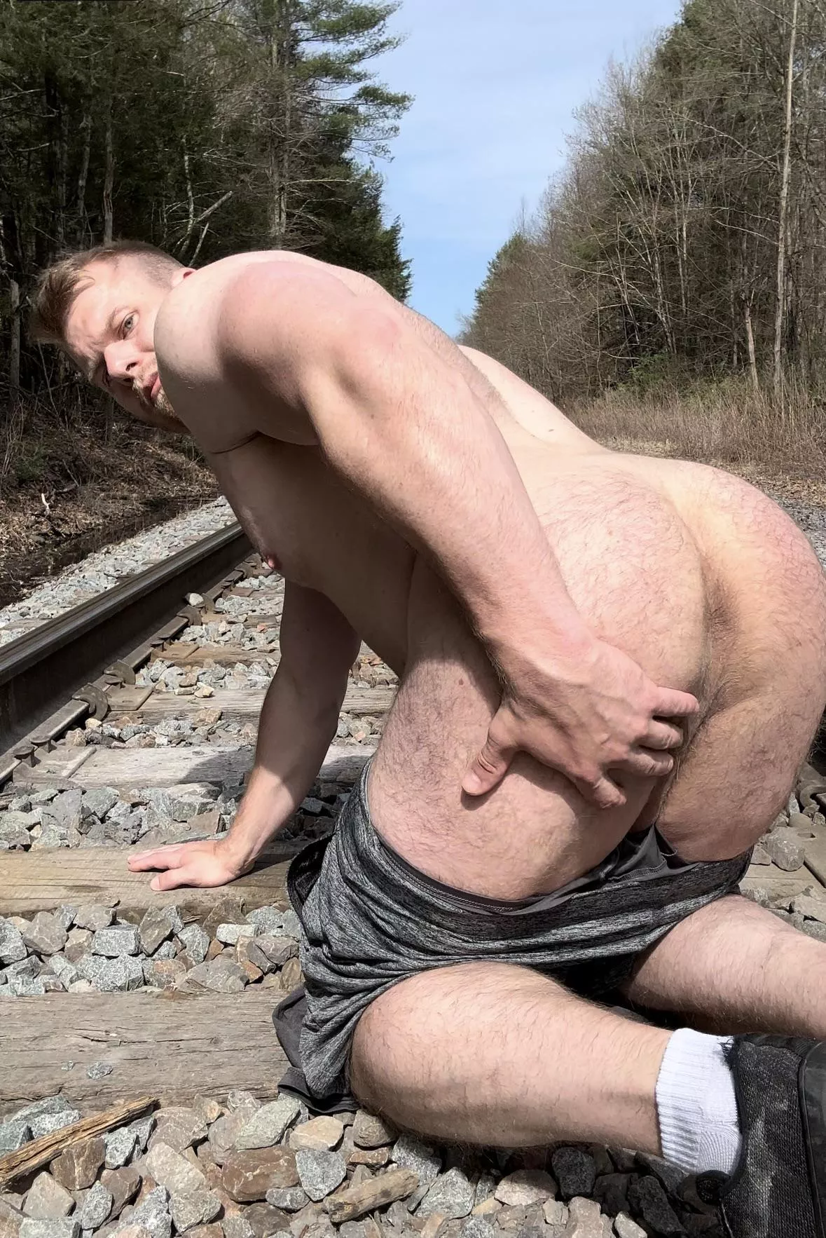 Waiting to get railed posted by muscledadddyxxx