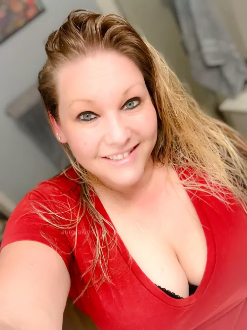 Wet hair don’t care by AuroraKinsleigh