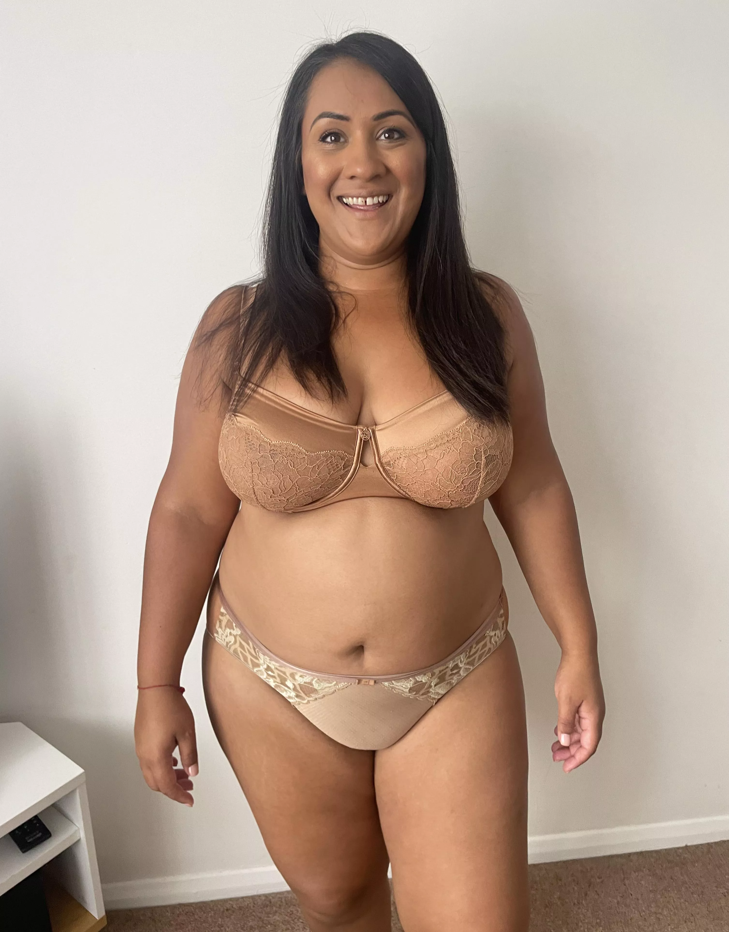 What do you think of my thick wife? She needs lots of cocks… posted by alexwindsorsmyth69