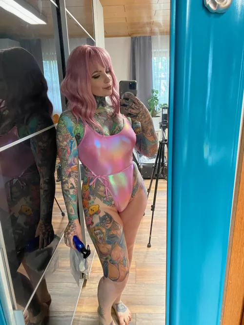 What other color hair would look nice on me? by Dani_tattooed_hottie