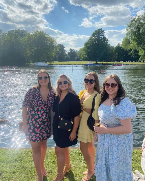 Who's the hottest? [4] by HollyAirItsRain