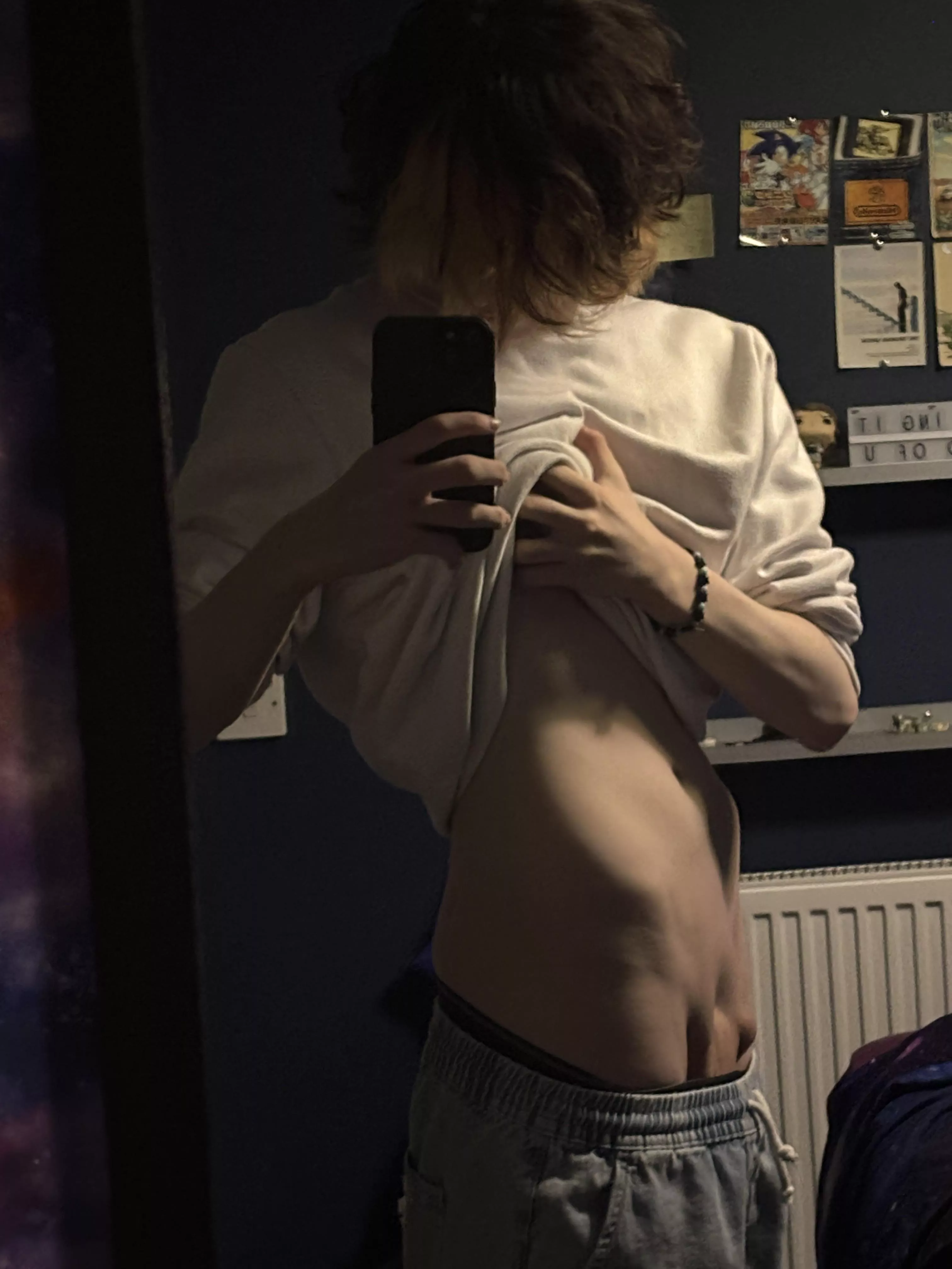 18 yo, wanna cum w me? snap: @malachitee19 posted by Tricky-Translator-16