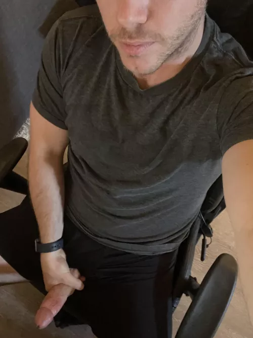 [35] Mid day snack?? by hockeyguy8988