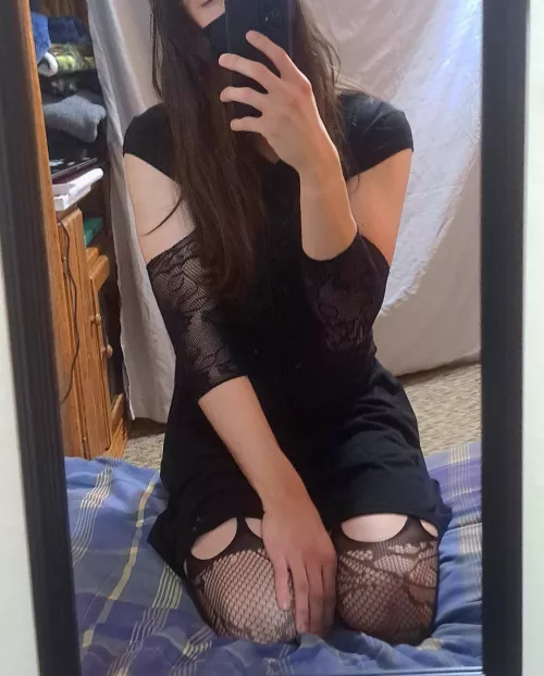 All black is my fav 🖤 by bongwater22101