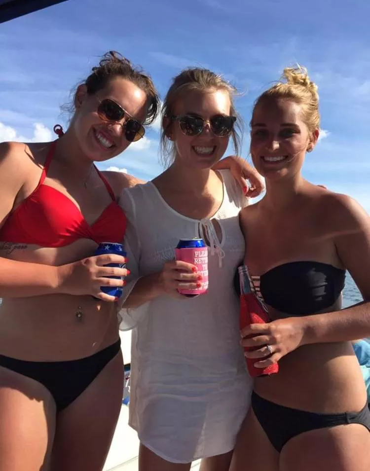 Blowjob. 69. Cowgirl.  posted by MasterWay3147