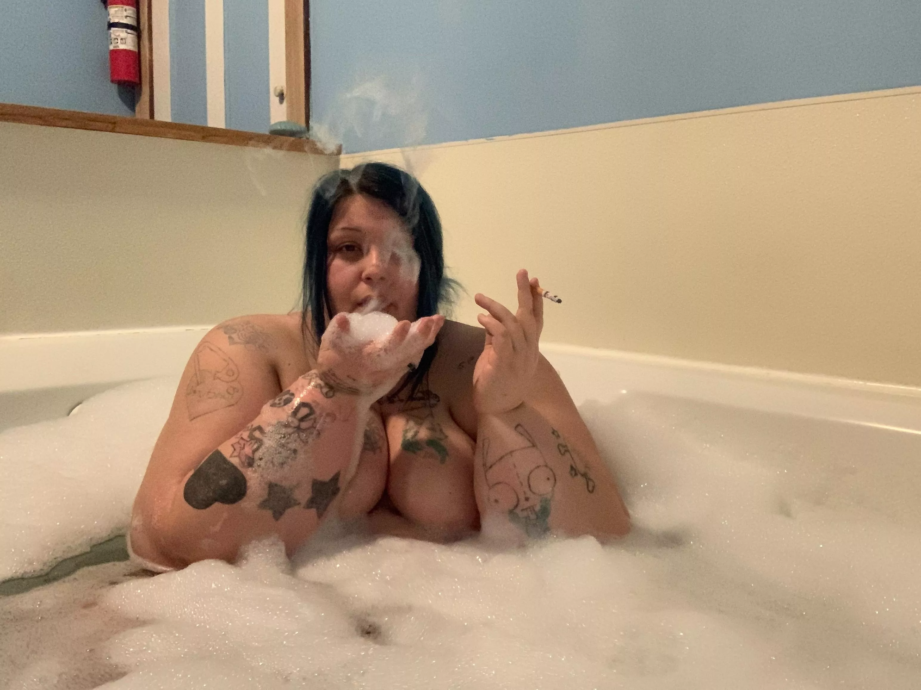 Bubbles and cigarettes  posted by TimeBombSix