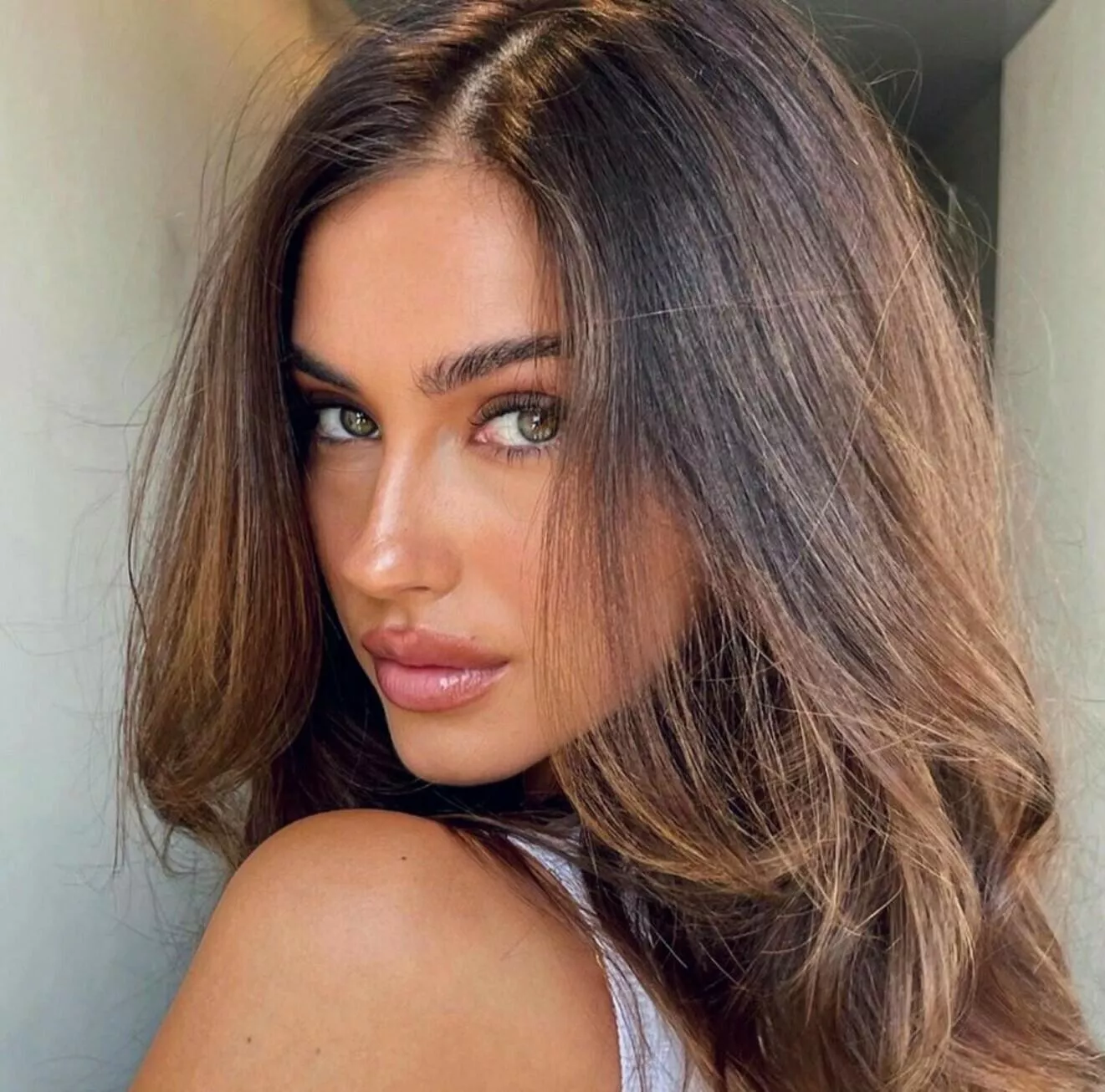 Cameron Rorrison posted by qwer5r