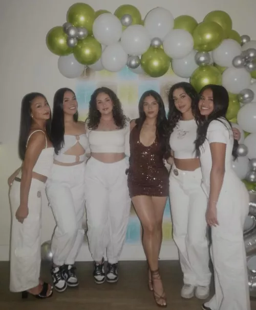 Cute friends  by tennisa_zelal