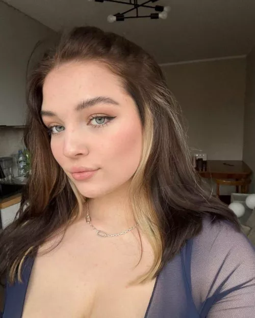 Do I look classy girl by Magic_Lillyt