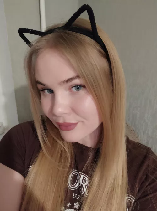 Do you have something yummy for me by Sweet-Slip-8173