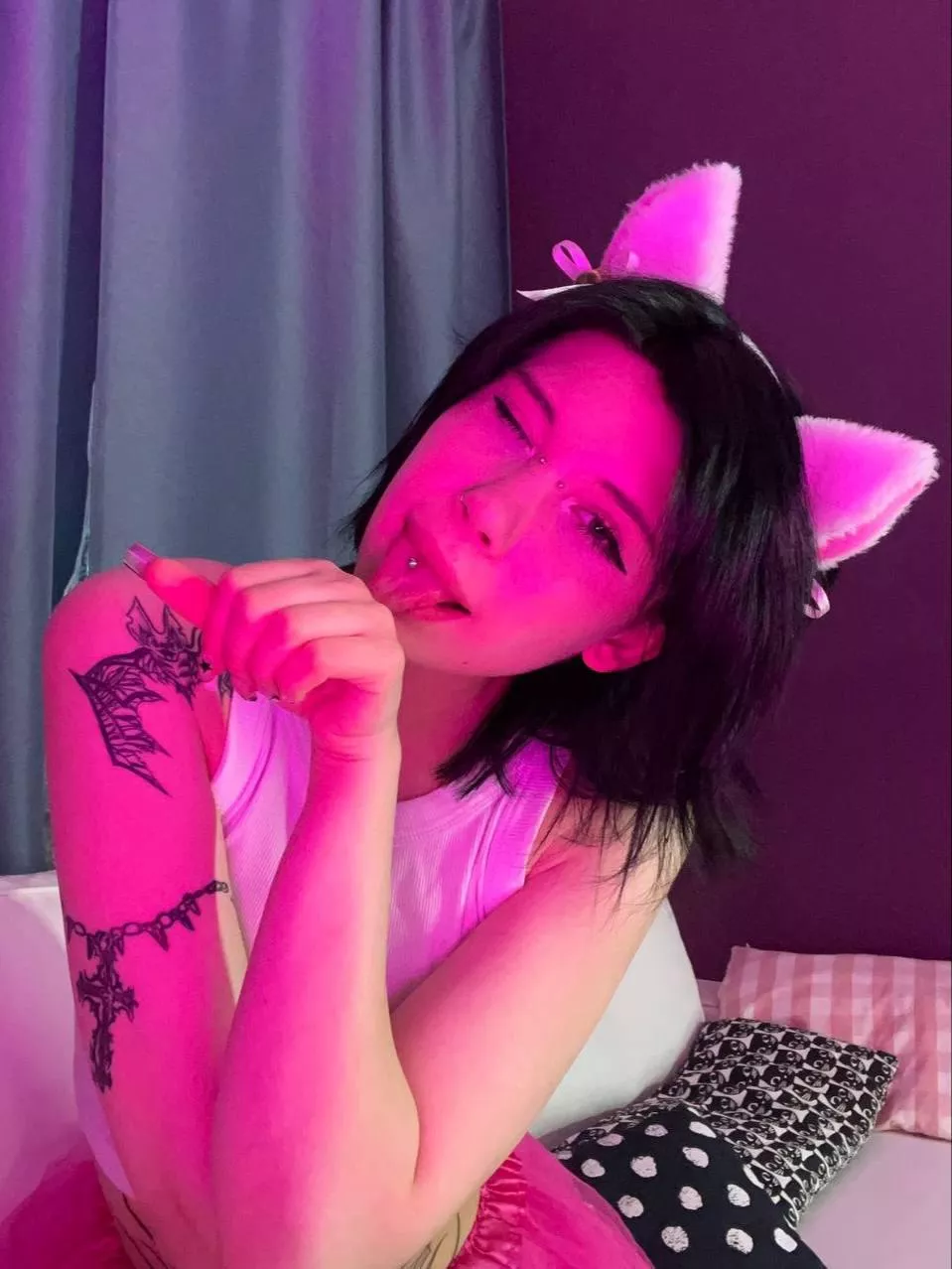 Do you want such an obedient bitch like me to suck you? posted by Truecrochet184