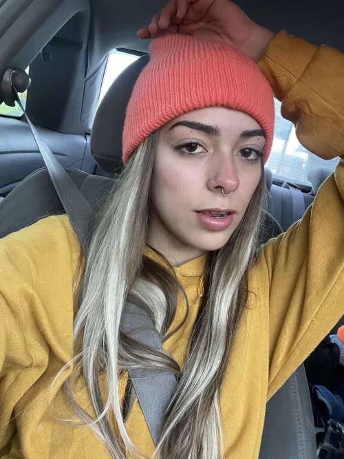 follow @anelchacon on instagram by TragicFae