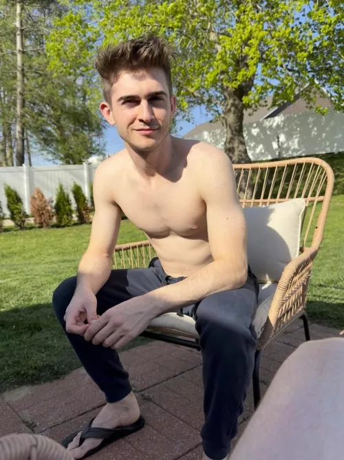 Getting some sun ☀️ by Electrical-Light9549