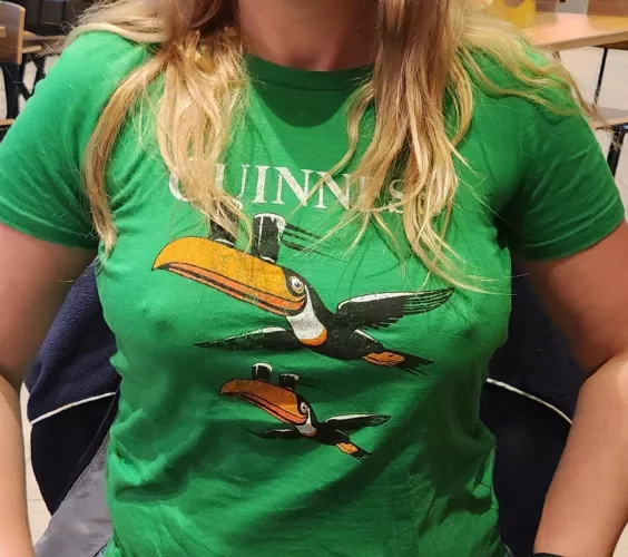 grabbing lunch by Jalopy-King