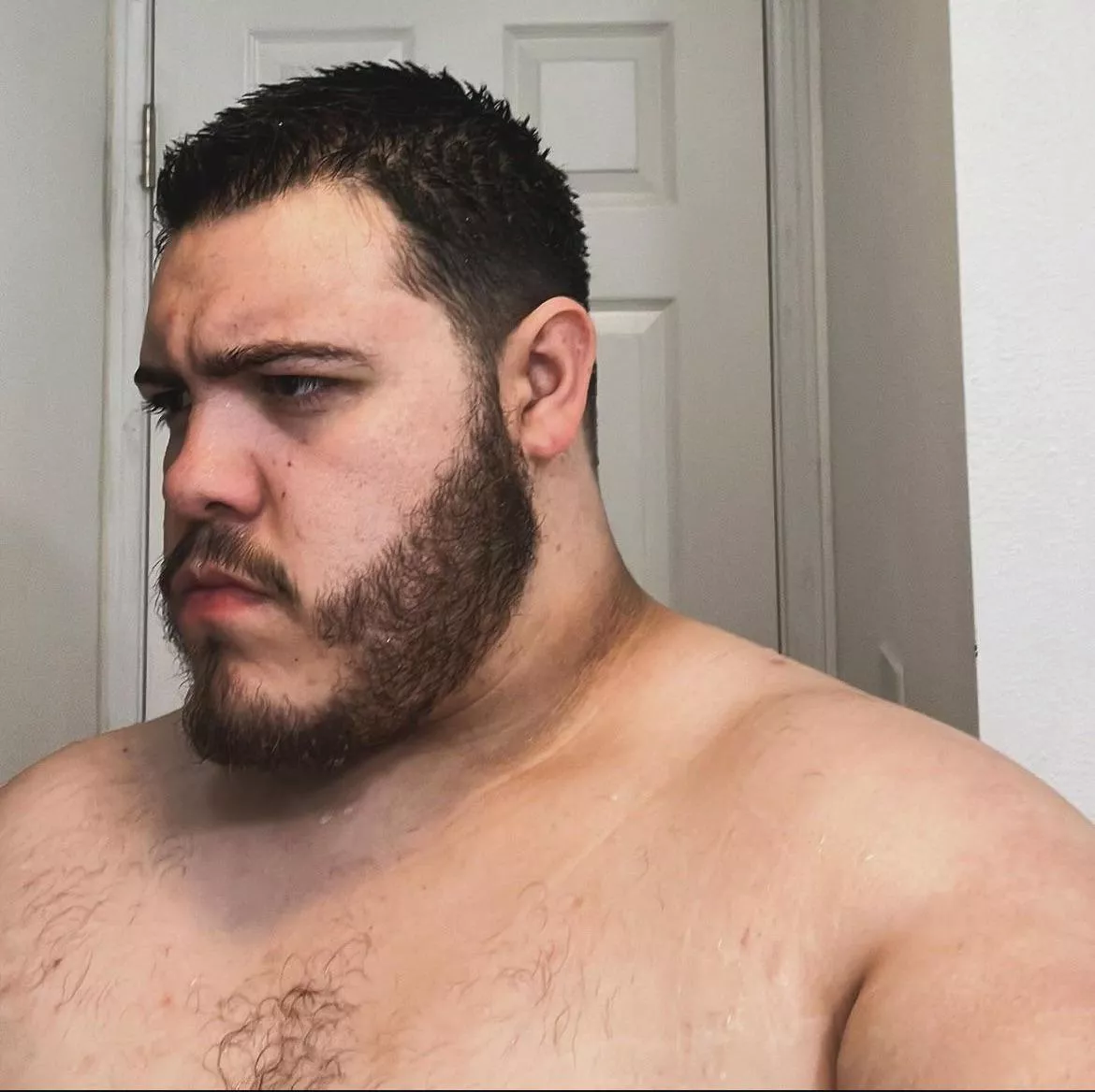 Grizzly 💗 posted by Icy-Pomegranate-6043