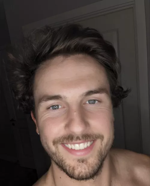 Happy Thursday 😁 by Old-Contribution2960