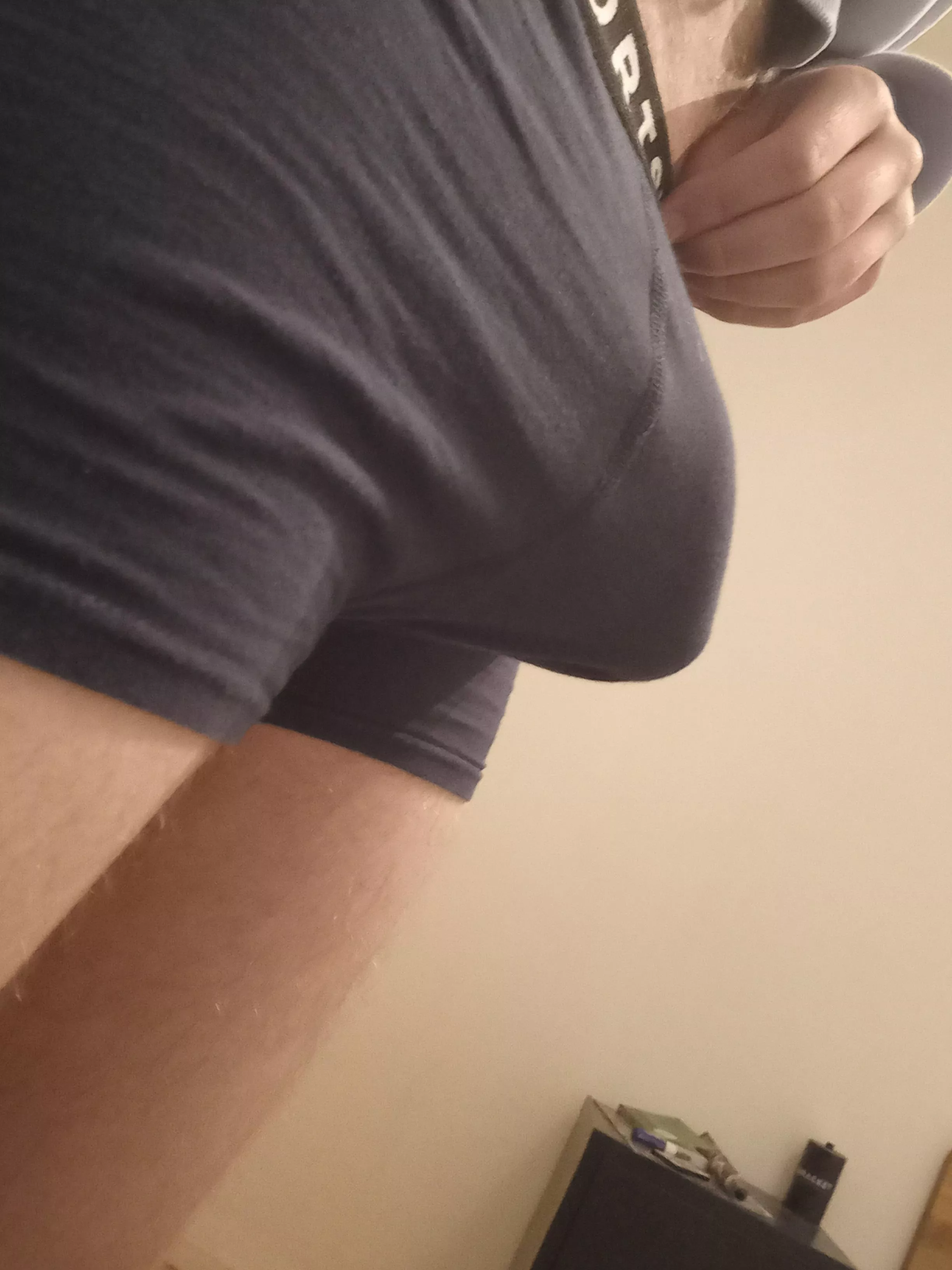 Hmu if u wanna see 😏😏 posted by Igknight_guy