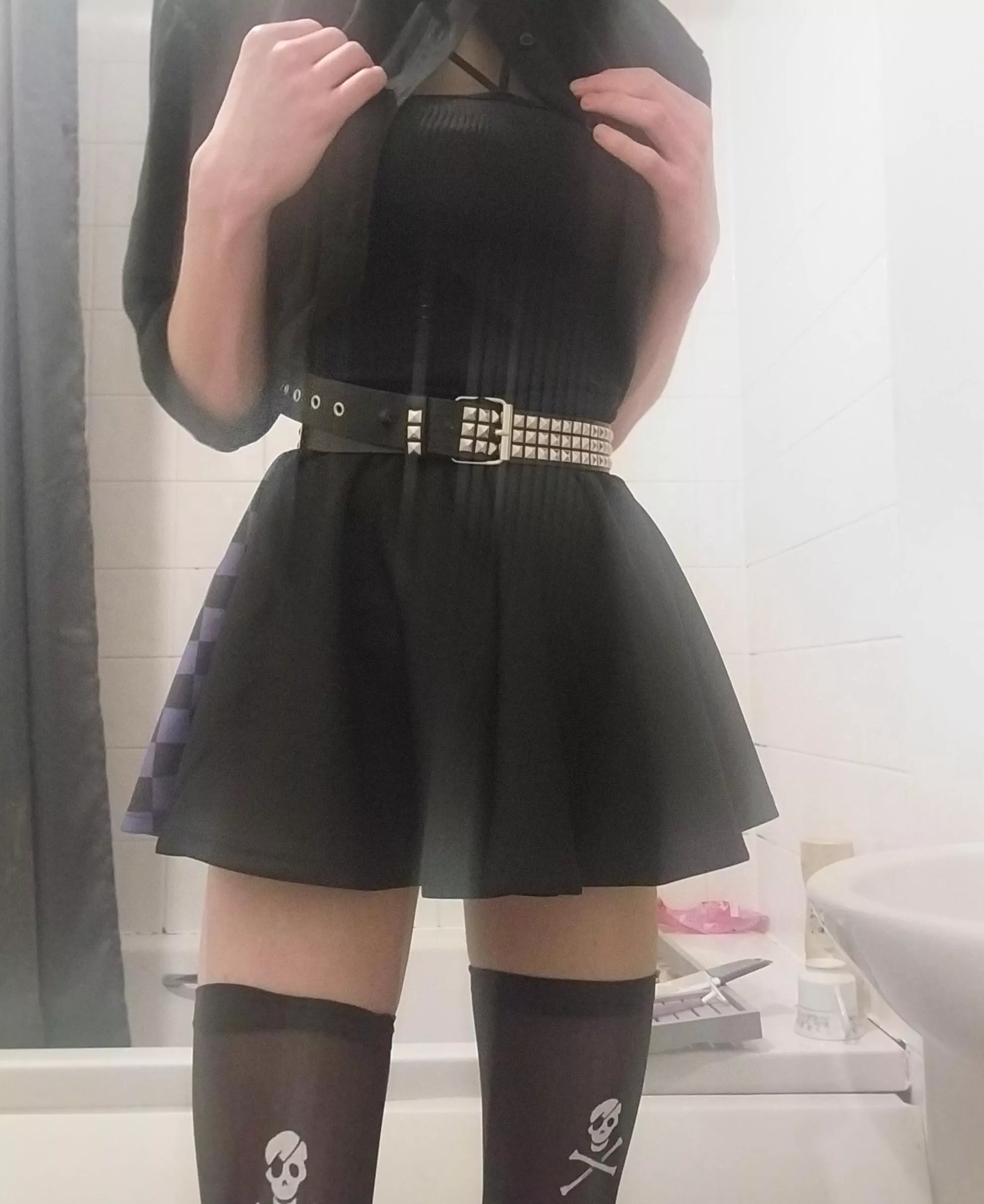 I love short skirts smm posted by HopefulWonder5905