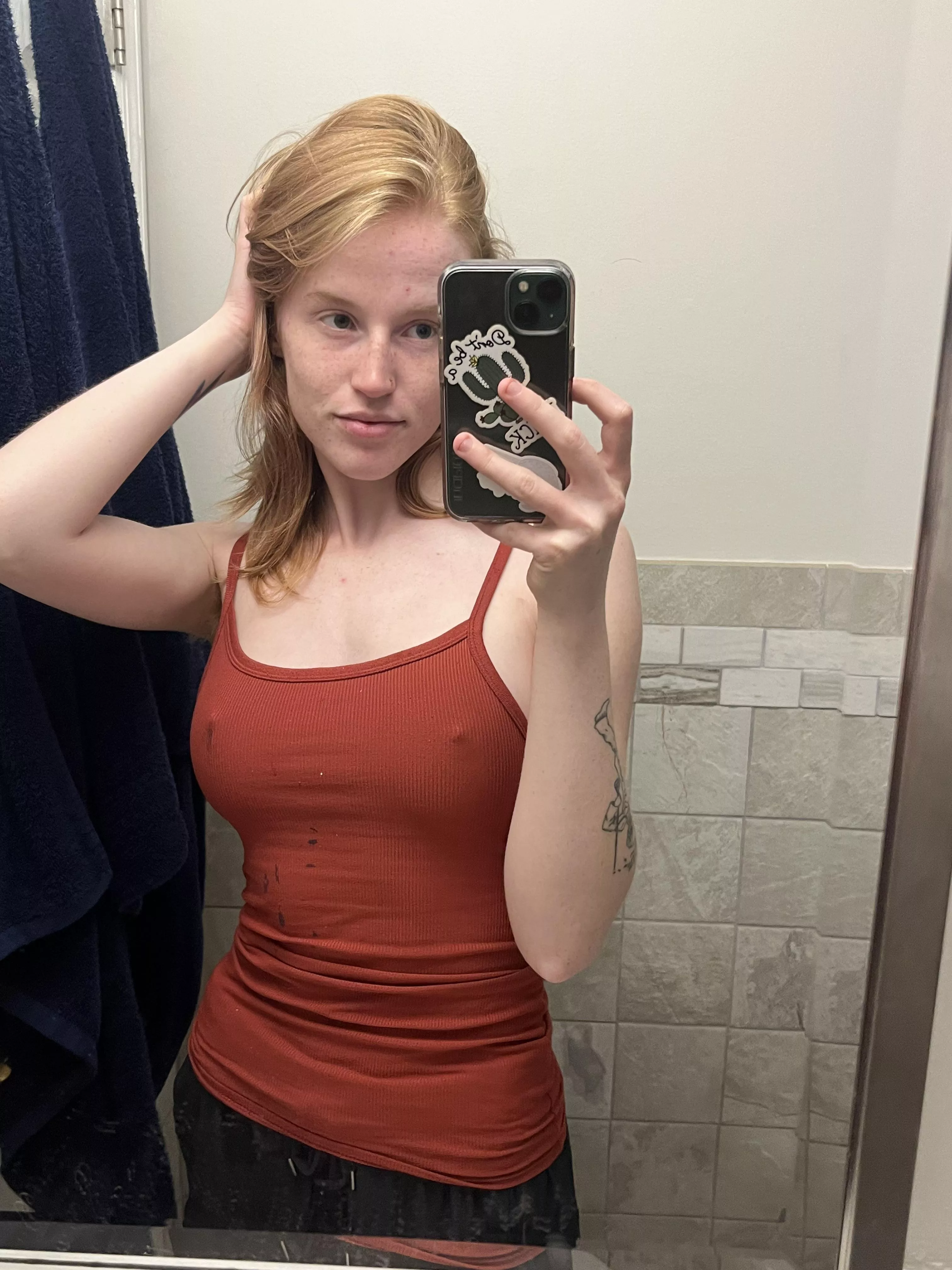 i think i left my headlights on 🤔 posted by PaytenPeachy