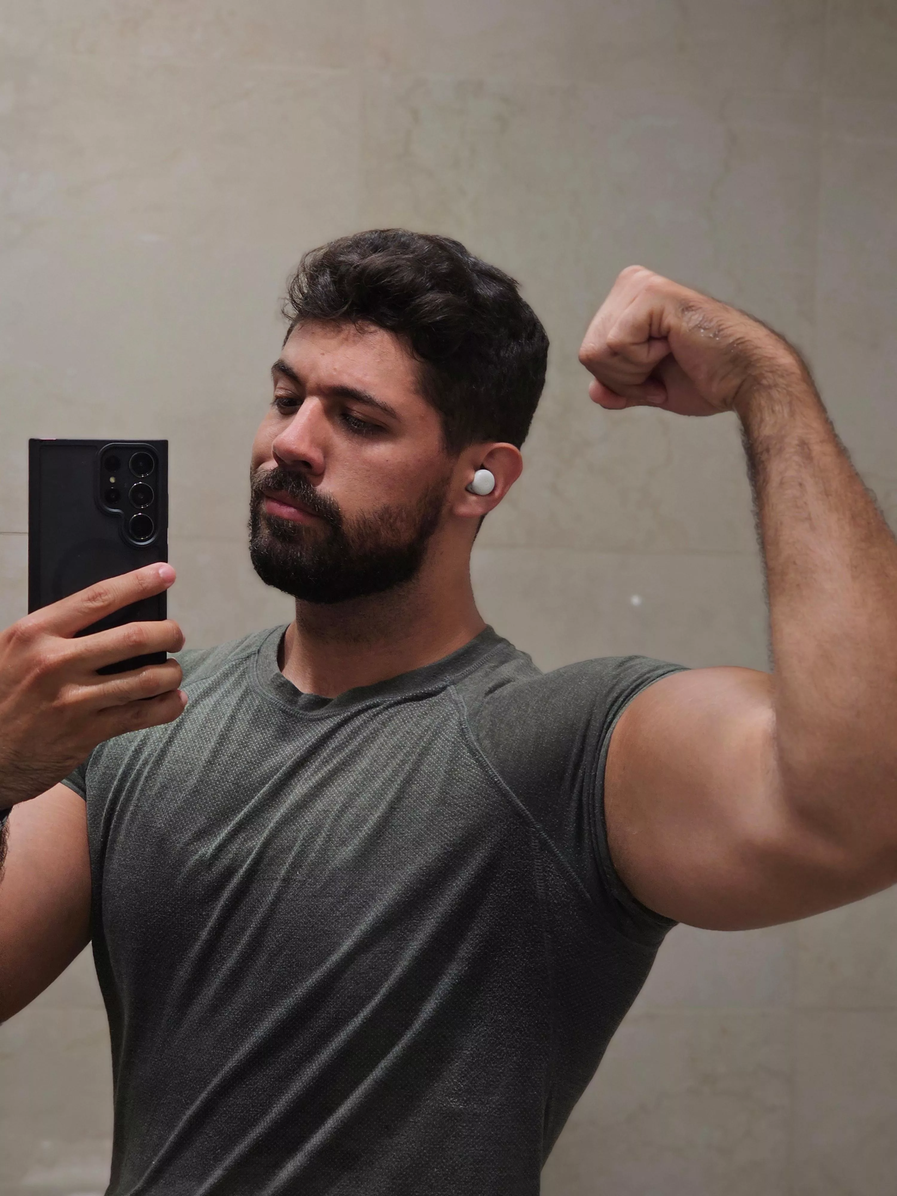 It's Friday eve!  posted by areano23