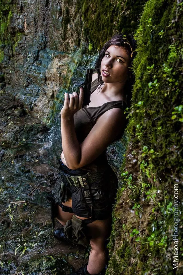 Lara Croft by modeladventurer  posted by modeladventurer