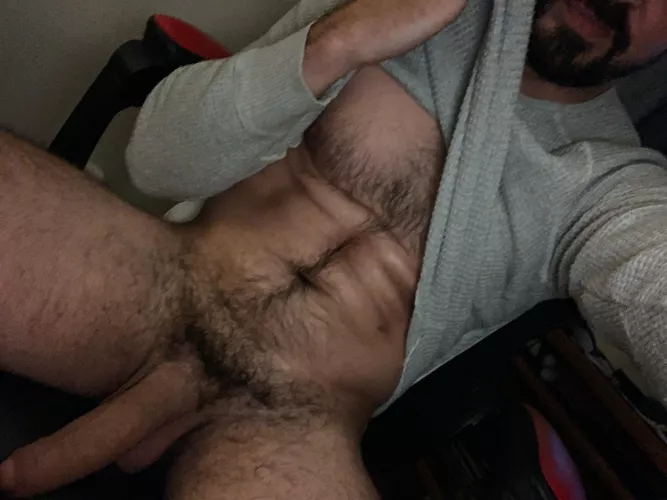 Let’s hang? by Nic4knackS