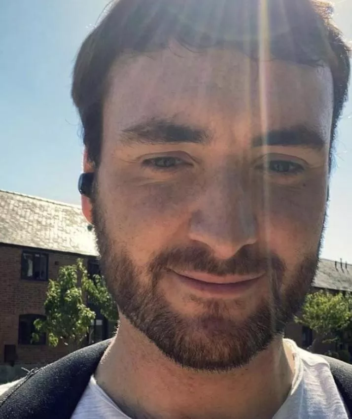 Looking for chats. HMU posted by ExistingSpot7613