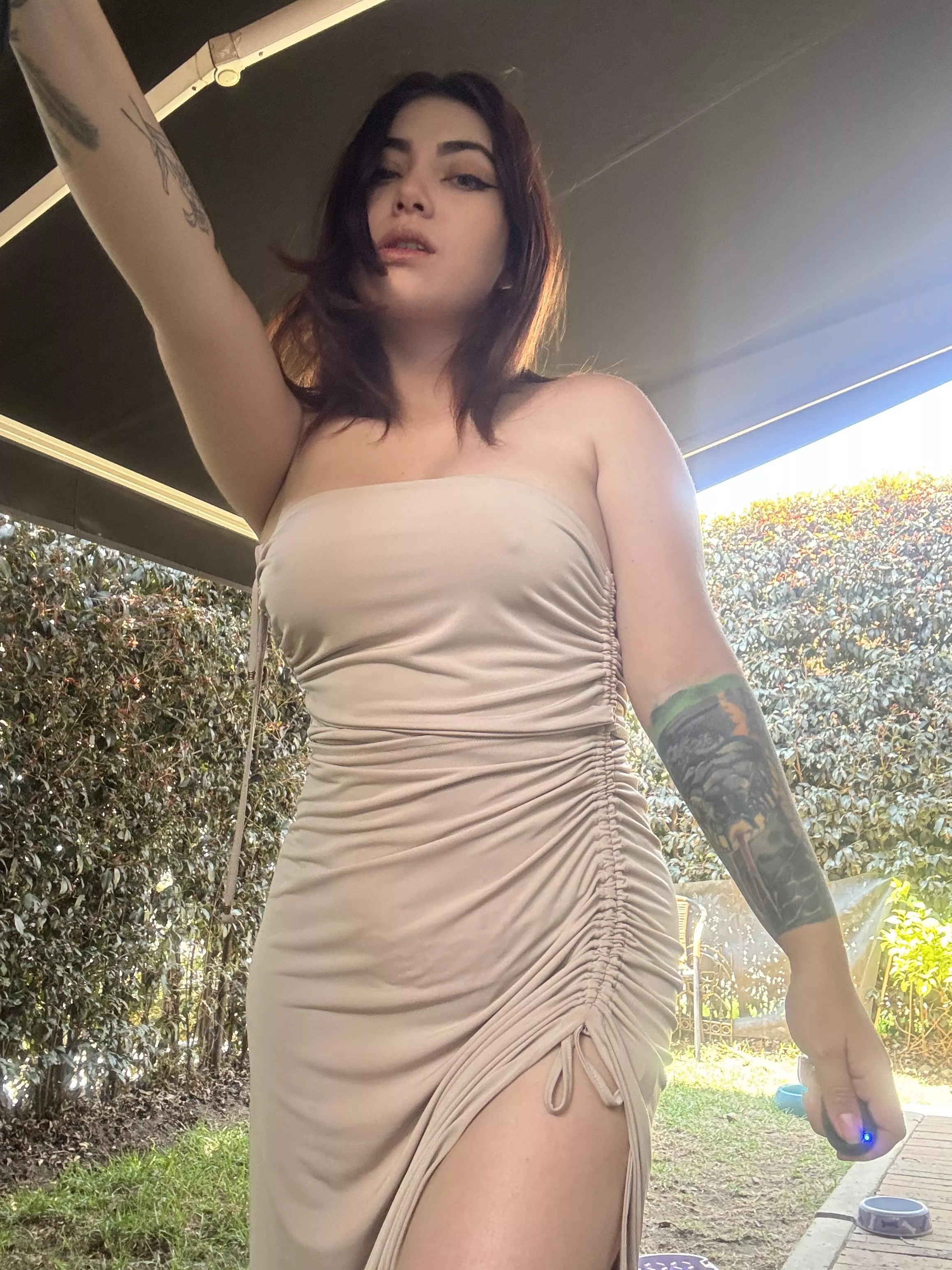 Make me yours with a hunger that drives us both to the edge. posted by Mirasi4677