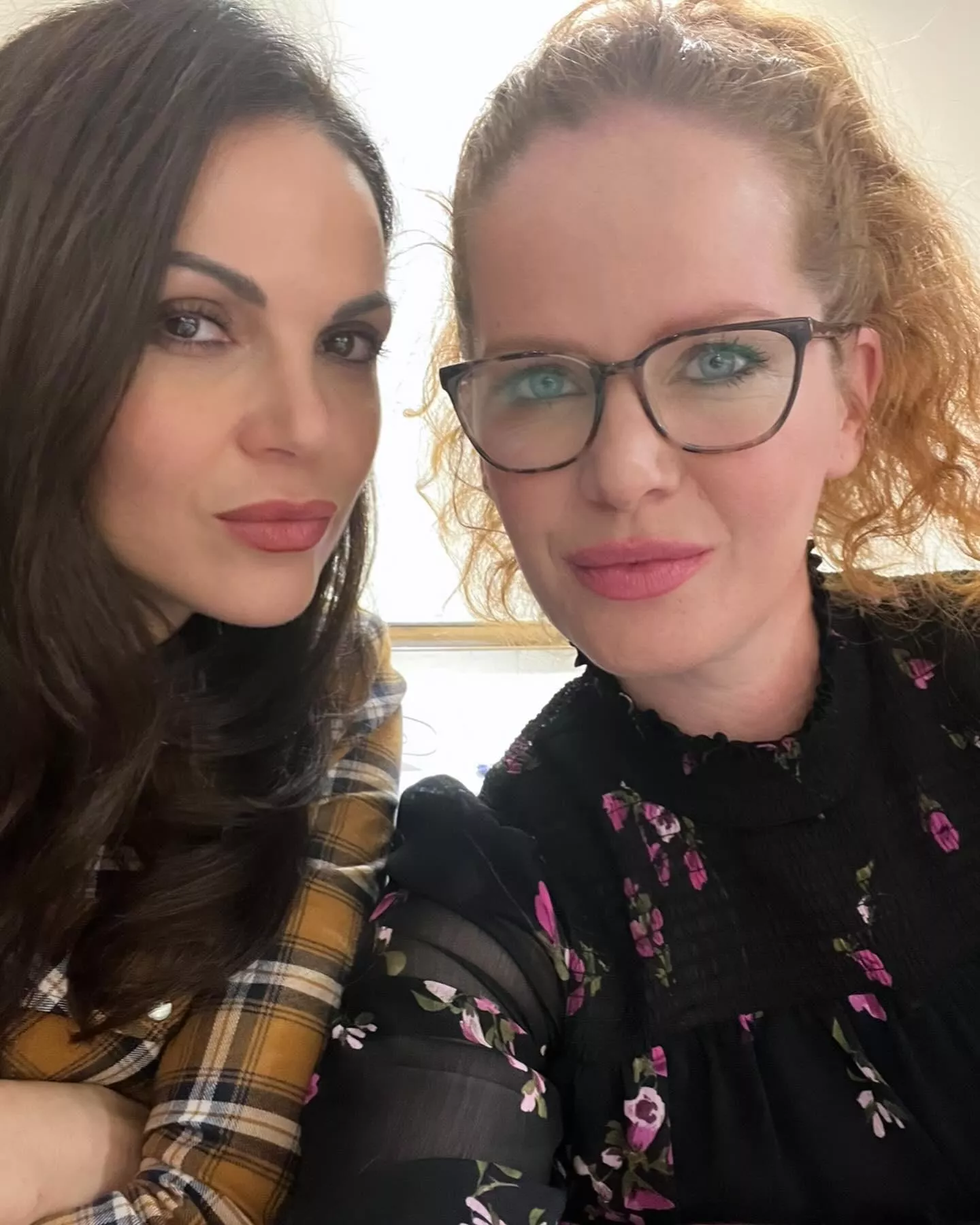 Milf besties  posted by agent_zero43