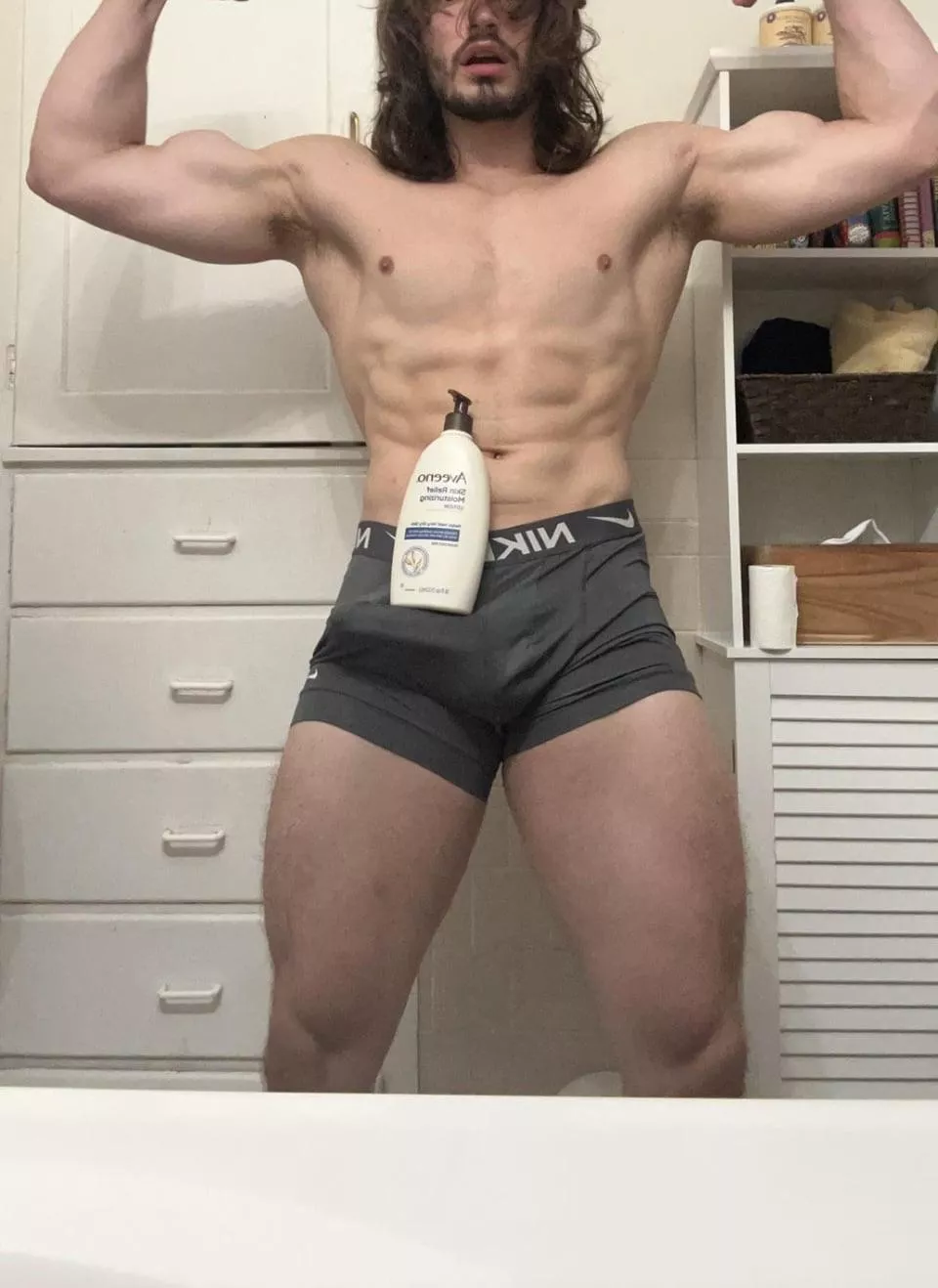 My legs always have been my strongest muscles… can’t ya tell? 🤔😜😈 posted by Intelligent_Back2243