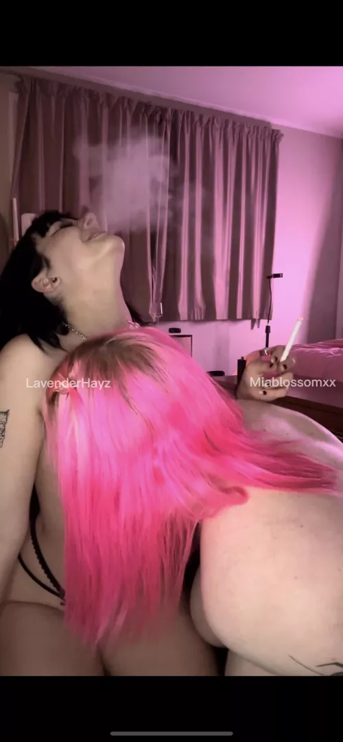 Name something better than smoking a cig 🚬 and sucking each others titties ?😍😍 by Miablossomxx