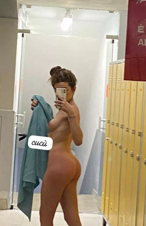 nothing better than a morning at the gym. [F] 24 from Italy by Antoxx00